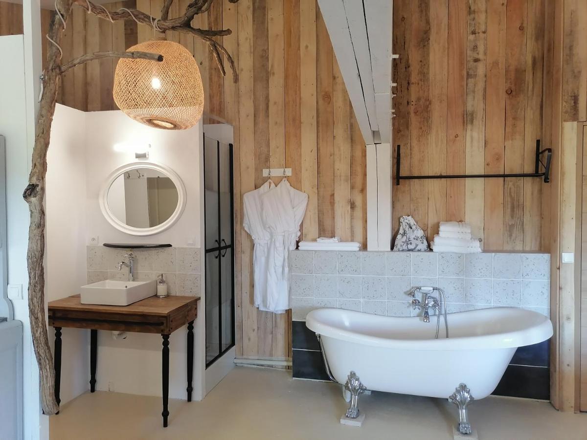 Le Sens Des Merveilles Mane  Room photo